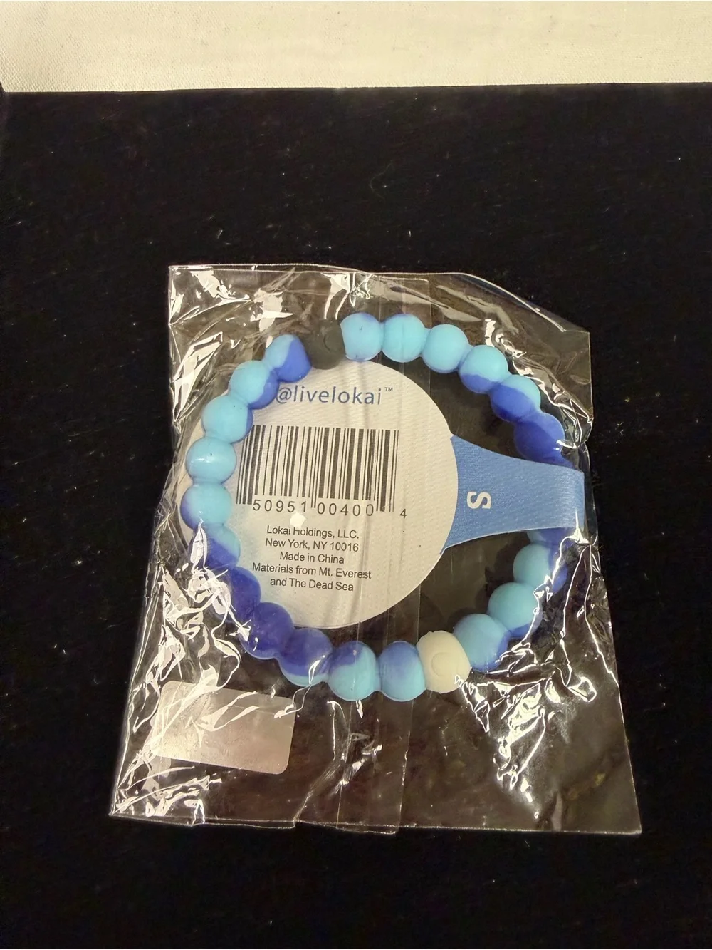 Lokai Kids Balance Bracelet - Light and Dark Blue Beads